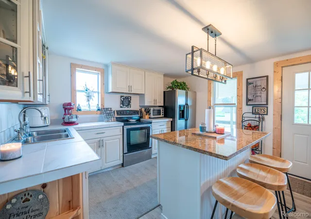 Photo 4 of Single family home for sale at 4931 W Sanilac Rd, Snover, MI 48472 | MLS# 20261056271 | Listing updated on 2026-09-13