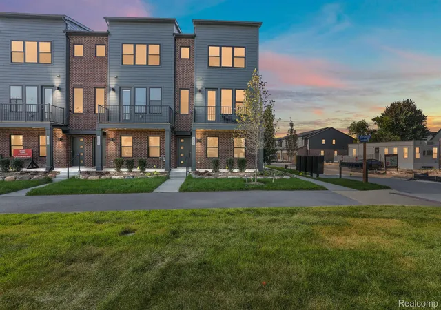 4th image of 2149 Evergreen Ln #25, Ann Arbor, MI 48103 | MLS# 20261056275