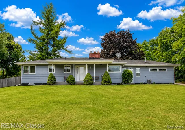 Photo 1 of Single family home for sale at 10268 7 Mile Rd, Northville, MI 48167 | MLS# 20261056285 | Listing updated on 2026-09-17