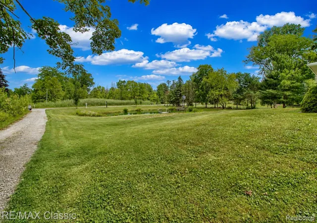 Photo 3 of Single family home for sale at 10268 7 Mile Rd, Northville, MI 48167 | MLS# 20261056285 | Listing updated on 2026-09-17