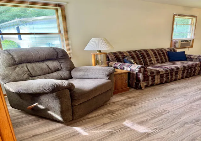Photo 3 of Single family home for sale at 318 S Houghton St, Lake City, MI 49651 | MLS# 78080071306 | Listing updated on 2026-09-14
