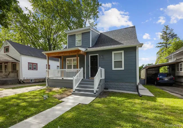 2nd image of 1212 Parkview St, Lansing, MI 48912 | MLS# 20261056317