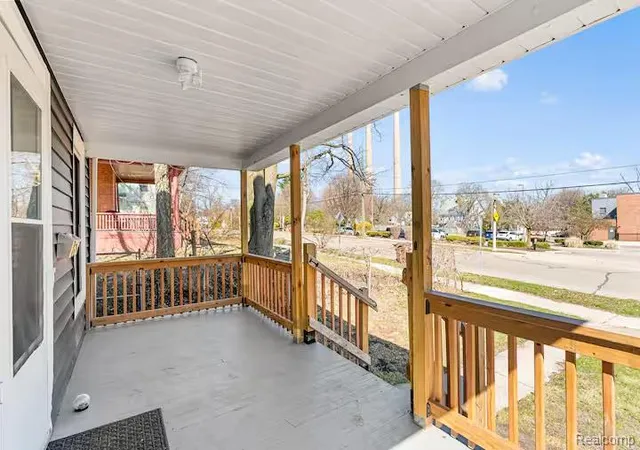 2nd image of 119 Moores River Dr, Lansing, MI 48910 | MLS# 20261056325