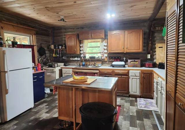 Photo 2 of Single family home for sale at 2833 E 40th Street, Idlewild, MI 49642 | MLS# 72026037411 | Listing updated on 2026-08-28