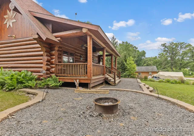 5th image of 2618 N Mundy Ave, White Cloud, MI 49349 | MLS# 65026037410