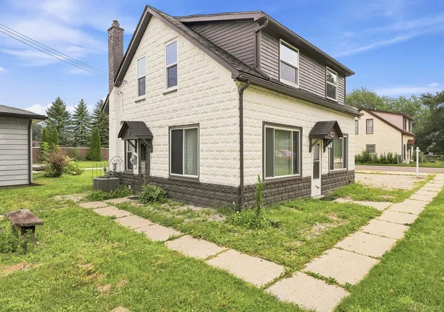 Photo 1 of Single family home for sale at 47561 Forton St, Chesterfield, MI 48047 | MLS# 58050215656 | Listing updated on 2026-07-24