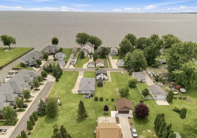 Photo 3 of Single family home for sale at 47561 Forton St, Chesterfield, MI 48047 | MLS# 58050215656 | Listing updated on 2026-07-24
