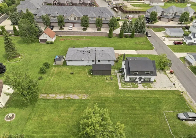 Photo 3 of Single family home for sale at 47561 Forton St, Chesterfield, MI 48047 | MLS# 58050215656 | Listing updated on 2026-07-24