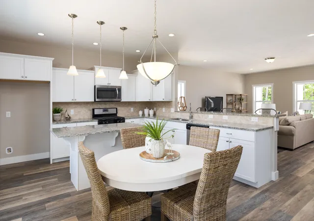 Photo 3 of Single family home for sale at 332 Baseline Rd, South Haven, MI 49090 | MLS# 66026037415 | Listing updated on 2026-07-29