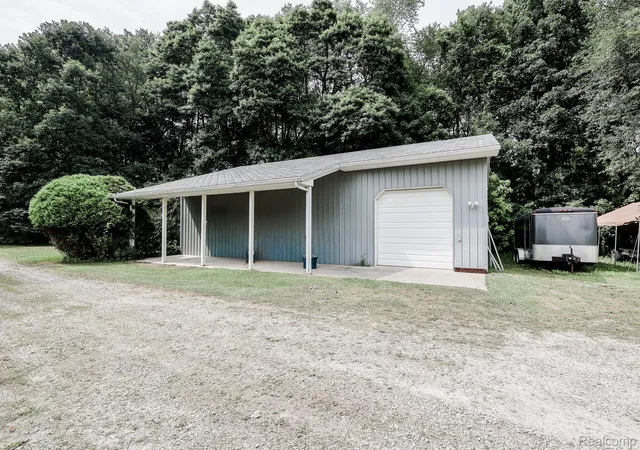 Photo 3 of Single family home for sale at 9386 Henderson Rd, Otisville, MI 48463 | MLS# 20261056346 | Listing updated on 2026-10-05
