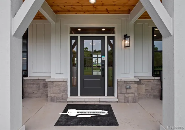 Photo 1 of Single family home for sale at 987 Buell Rd, Oakland, MI 48363 | MLS# 20261056348 | Listing updated on 2026-07-26