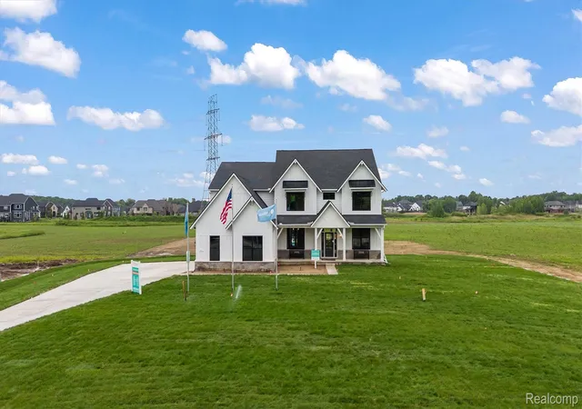 Photo 3 of Single family home for sale at 987 Buell Rd, Oakland, MI 48363 | MLS# 20261056348 | Listing updated on 2026-07-26