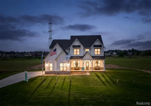 Photo 4 of Single family home for sale at 987 Buell Rd, Oakland, MI 48363 | MLS# 20261056348 | Listing updated on 2026-07-26