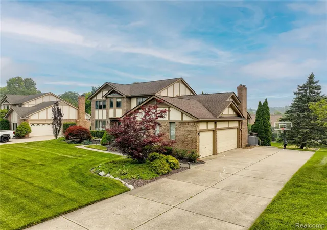 42nd image of 19678 Ashley Ct, Livonia, MI 48152 | MLS# 20261056349