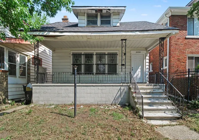Photo 2 of Single family home for sale at 2000 Brighton St, Highland Park, MI 48203 | MLS# 20261056366 | Listing updated on 2026-08-18