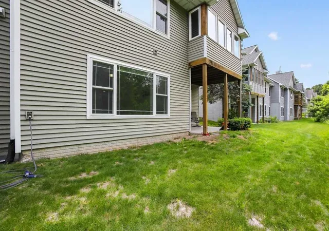 Photo 2 of Condo for sale at 4865 Black Bear Dr, Traverse City, MI 49685 | MLS# 77080071311 | Listing updated on 2026-08-21