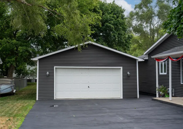 2nd image of 522 N 2nd St, Shepherd, MI 48883 | MLS# 79080071312