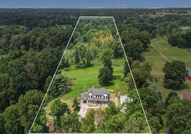 Photo 4 of Single family home for sale at 14400 Van Syckle Rd, Gregory, MI 48137 | MLS# 81026037427 | Listing updated on 2026-09-11