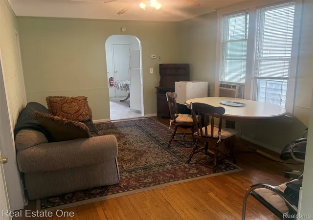 Listing Photo 4 - Condo for sale in building located at 2293 Poland St, Hamtramck, MI 48212