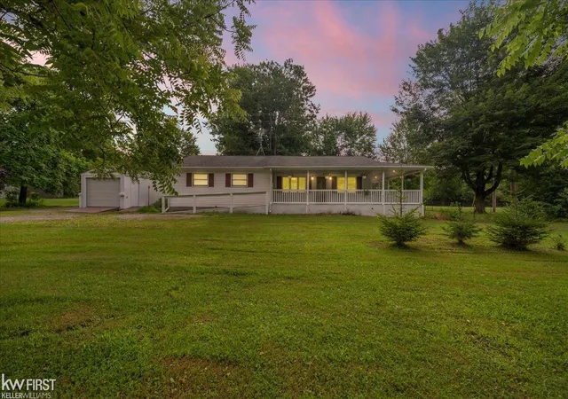 Photo 1 of Sale Pending at 10049 S Graham Rd, Saint Charles, MI 48655 | MLS# 5050215660 | Listing updated on 2026-07-28