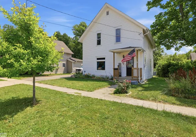 Photo 1 of Single family home for sale at 329 W Young St, Clio, MI 48420 | MLS# 58050215661 | Listing updated on 2026-09-10