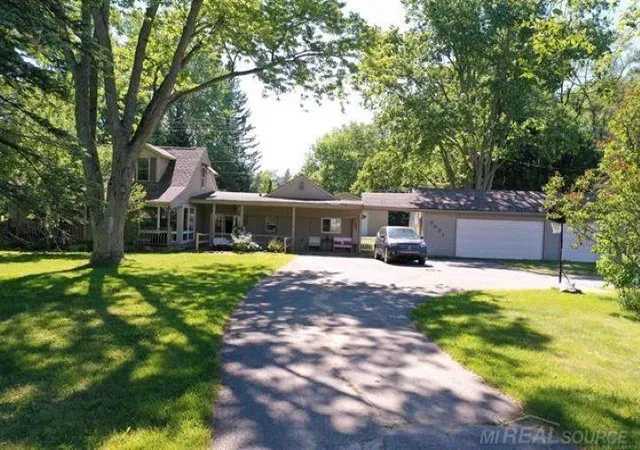 1st image of 3531 State Rd, Fort Gratiot, MI 48059 | MLS# 58050215668