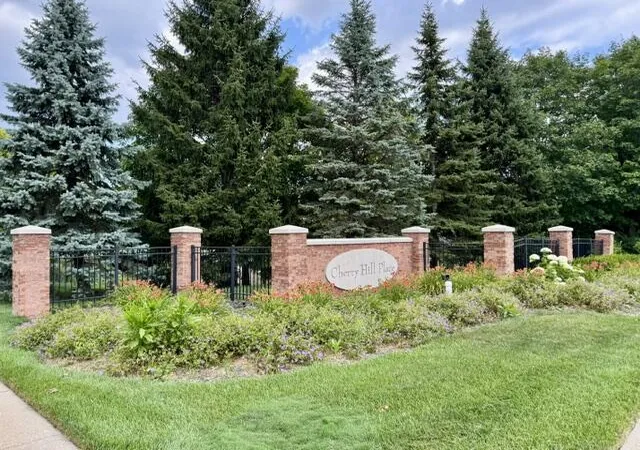 Photo 3 of Condo for sale at 432 Marigold Cir, Westland, MI 48185 | MLS# 81026037432 | Listing updated on 2026-09-19