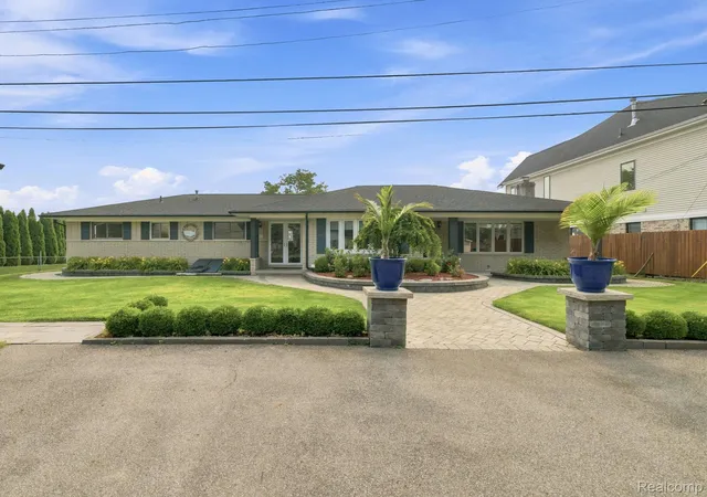 Photo 1 of Single family home for sale at 49860 Miller Ct, Chesterfield, MI 48047 | MLS# 20261056387 | Listing updated on 2026-09-18