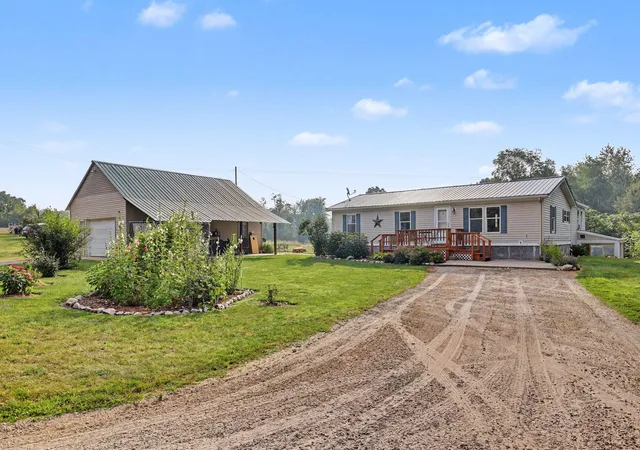 2nd image of 9752 Fuller Rd, Greenville, MI 48838 | MLS# 72026037447