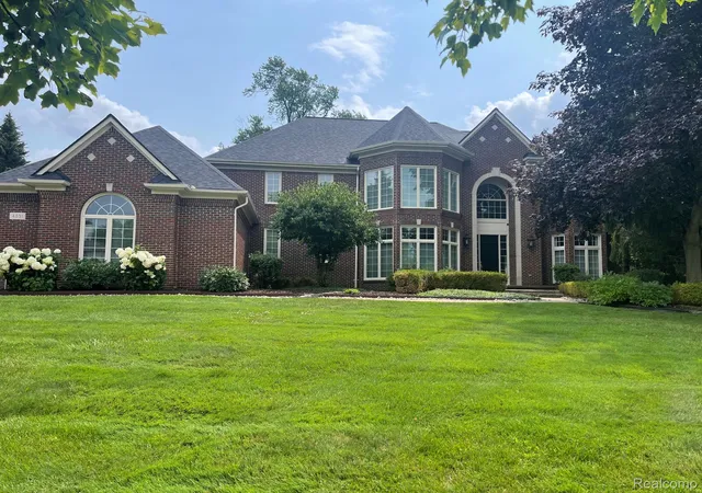 Photo 1 of Single family home for sale at 4831 Goodison Pl Dr, Rochester, MI 48306 | MLS# 20261056420 | Listing updated on 2026-09-24