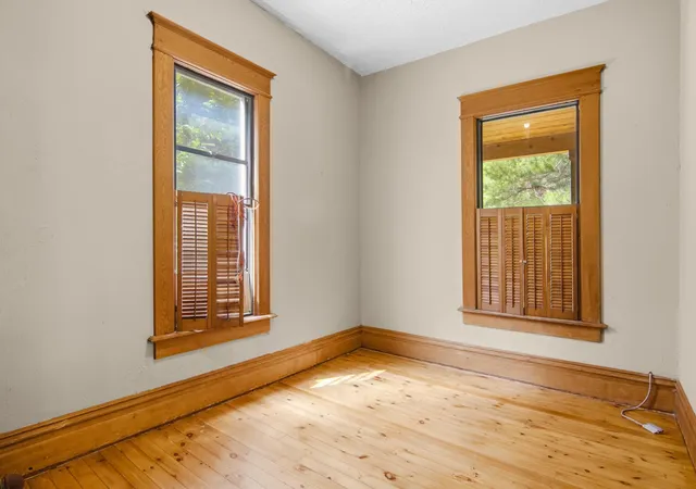 4th image of 7651 Timberwoods Dr, Traverse City, MI 49684 | MLS# 78080071320
