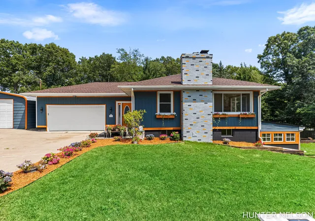 Photo 1 of Single family home for sale at 840 Andree Rd, Muskegon, MI 49445 | MLS# 71026037459 | Listing updated on 2026-08-25