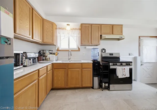 Photo 4 of Single family home for sale at 32819 Jefferson Ave, Saint Clair Shores, MI 48082 | MLS# 20261056436 | Listing updated on 2026-09-13