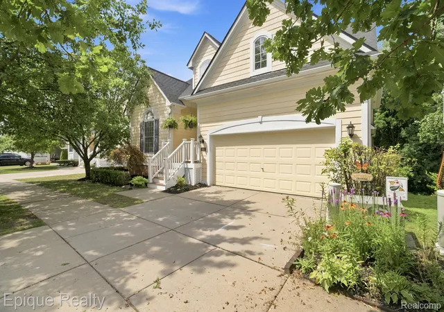 2nd image of 43144 Emerson Wy, Novi, MI 48377 | MLS# 20261056442