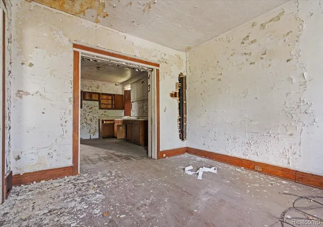 Listing Photo 5 - Condo for sale in building located at 6025 15th St, Detroit, MI 48208