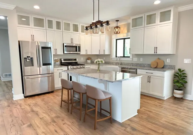Photo 3 of Single family home for sale at 13 Scenic Hills Dr, Jackson, MI 49201 | MLS# 55026037492 | Listing updated on 2026-07-21
