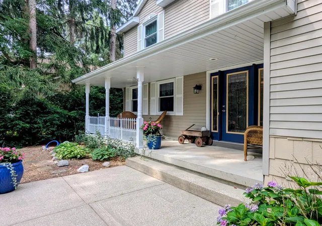 Photo 2 of Single family home for sale at 13369 Forest Park Dr, Grand Haven, MI 49417 | MLS# 71026037493 | Listing updated on 2026-09-15