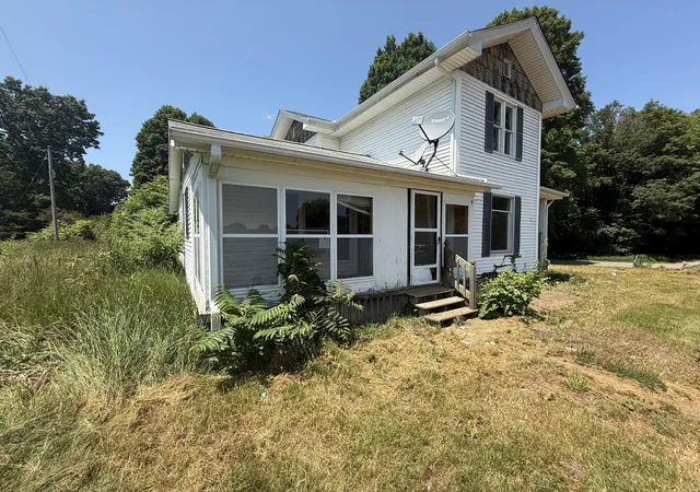 3rd image of 26840 B Dr S, Albion, MI 49224 | MLS# 71026037490