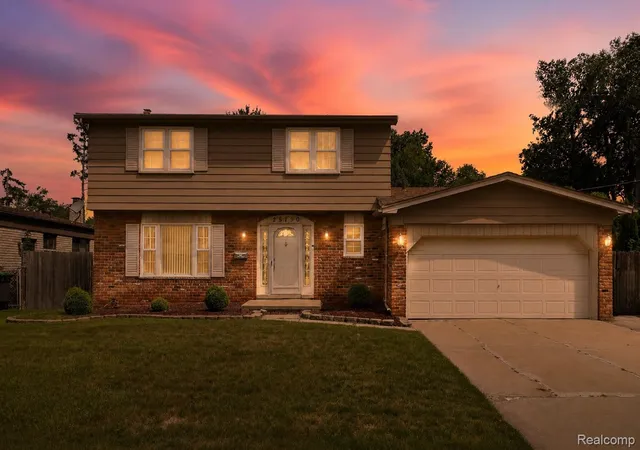 Photo 1 of Sale Pending at 25790 Madden St, Taylor, MI 48180 | MLS# 20261056482 | Listing updated on 2026-09-02