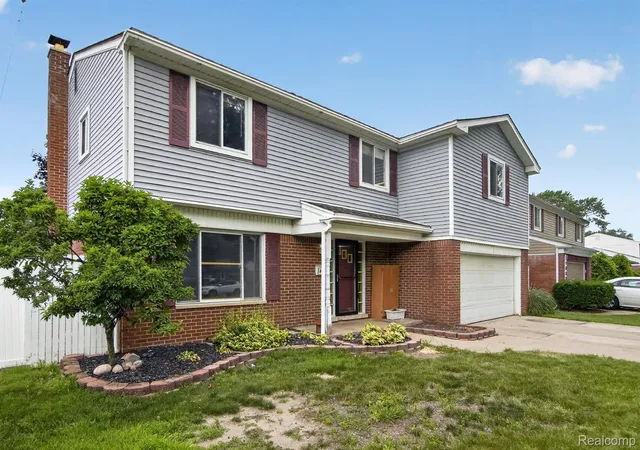 Photo 3 of Single family home for sale at 14075 Merriman Rd, Livonia, MI 48154 | MLS# 20261056496 | Listing updated on 2026-09-03
