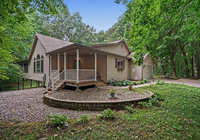 1st image of 3334 Clearview Ln, Saugatuck, MI 49453 | MLS# 66026037498