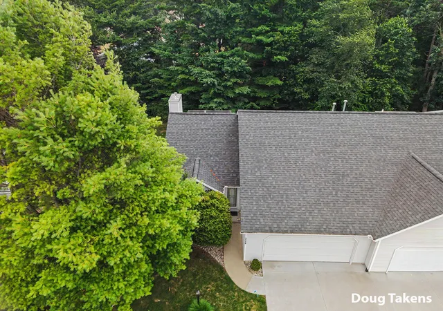 Photo 3 of Condo for sale at 3344 Starboard Dr, Holland, MI 49424 | MLS# 65026037501 | Listing updated on 2026-09-09