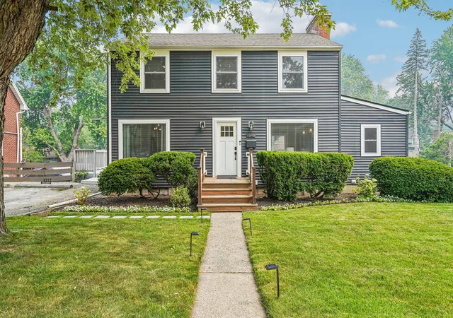 Photo 1 of Single family home for sale at 1212 Washtenaw Ave, Ypsilanti, MI 48197 | MLS# 81026037500 | Listing updated on 2026-09-10