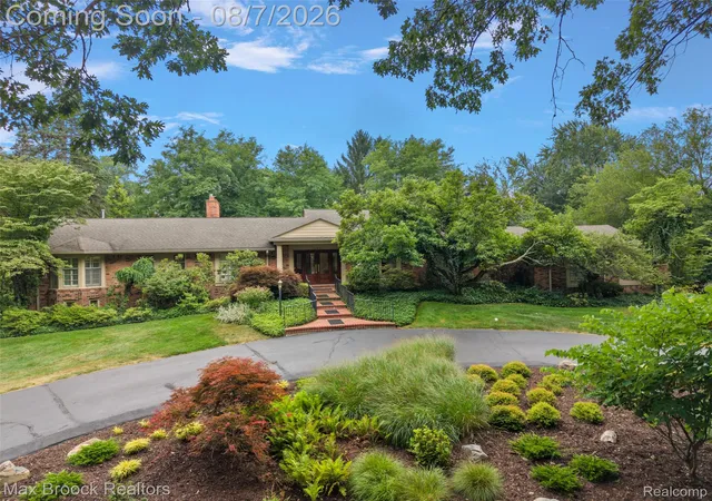 Photo 1 of Sale Pending at 645 Lone Pine Rd, Bloomfield Hills, MI 48304 | MLS# 20261056520 | Listing updated on 2026-09-15