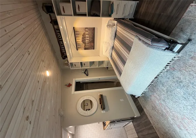 Listing Photo 3 - Condo for sale in building located at 8520 Portage Pt Dr, Onekama, MI 49675