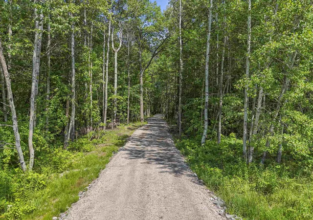 5th image of 273 N Three Mile Rd, Traverse City, MI 49696 | MLS# 78080071333