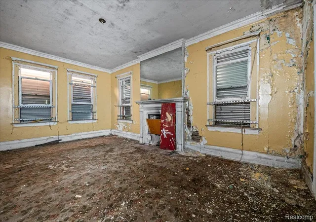 2nd image of 120 Collingwood St, Detroit, MI 48202 | MLS# 20261056559