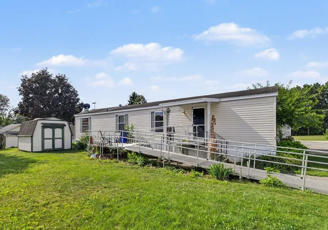 Photo 1 of Single family home for sale at 69205 Garver Lake Rd #19, Edwardsburg, MI 49112 | MLS# 69026037524 | Listing updated on 2026-07-21