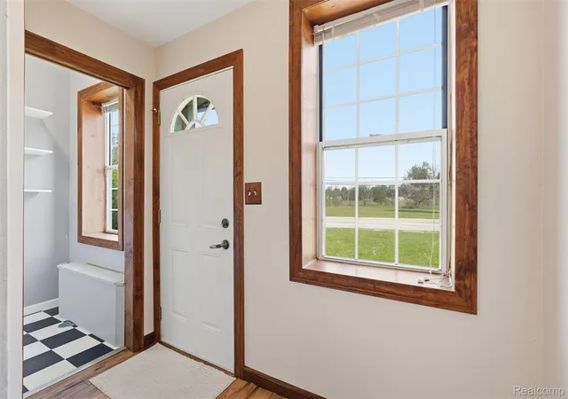 Photo 3 of Single family home for sale at 5634 Chicago Rd, Warren, MI 48092 | MLS# 20261056561 | Listing updated on 2026-09-11