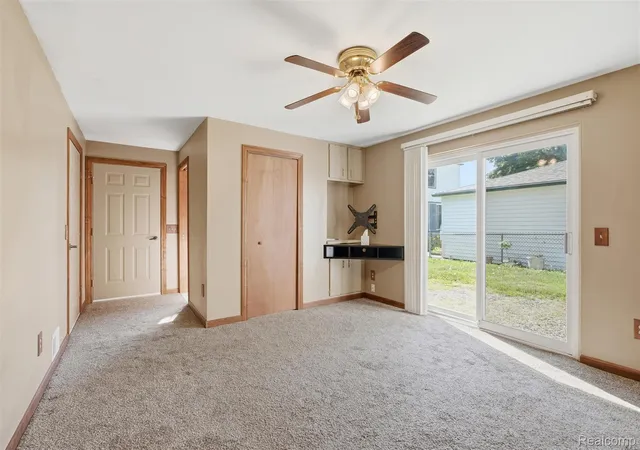 Photo 4 of Single family home for sale at 5634 Chicago Rd, Warren, MI 48092 | MLS# 20261056561 | Listing updated on 2026-09-11